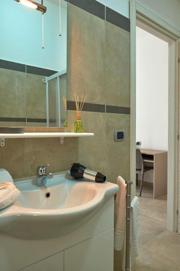 Bouganville House - Casa Vacanze Triparni Экстерьер фото